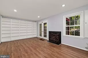 11613 Pleasant Meadow Dr, North Potomac, MD 20878 - Photo 21