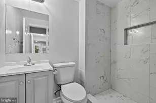 11613 Pleasant Meadow Dr, North Potomac, MD 20878 - Photo 15