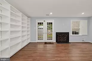 11613 Pleasant Meadow Dr, North Potomac, MD 20878 - Photo 23