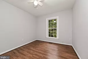 11613 Pleasant Meadow Dr, North Potomac, MD 20878 - Photo 25