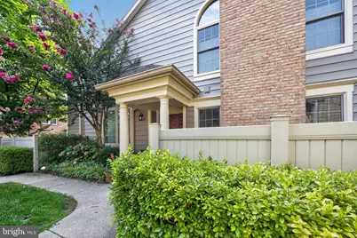 5724 Mayfair Manor Drive #99, Rockville, MD 20852 - Photo 1