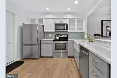 5724 Mayfair Manor Drive #99, Rockville, MD 20852 - Photo 9