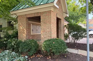 5724 Mayfair Manor Dr, North Bethesda, MD 20852 - Photo 21
