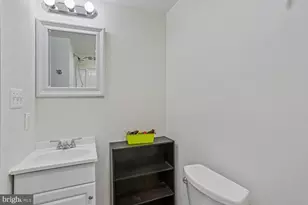 1518 Auburn Ave, Rockville, MD 20850 - Photo 61
