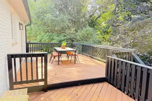 5628 Alta Vista Rd, Bethesda, MD 20817 - Photo 9