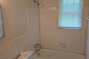 22514 Schoolfield Ct, Clarksburg, MD 20871 - Photo 5