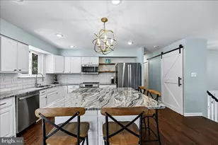 24713 Cutsail Dr, Damascus, MD 20872 - Photo 9