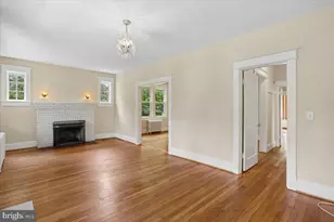 9501 Colesville Rd, Silver Spring, MD 20901 - Photo 11