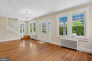 9501 Colesville Rd, Silver Spring, MD 20901 - Photo 9