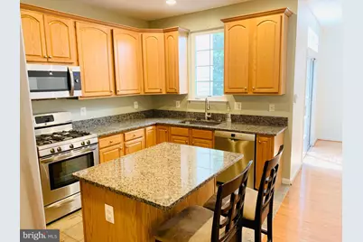 13706 Harvest Glen Way, Germantown, MD 20874 - Photo 3