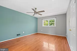 13604 Wisteria Dr, Germantown, MD 20874 - Photo 19