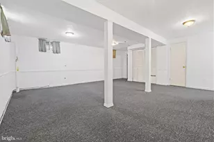 13604 Wisteria Dr, Germantown, MD 20874 - Photo 29