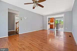 13604 Wisteria Dr, Germantown, MD 20874 - Photo 3