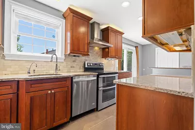 13604 Wisteria Drive, Germantown, MD 20874 - Photo 7