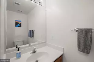 29 Highstream Ct, Germantown, MD 20874 - Photo 11