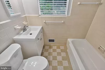 10524 Weymouth Street #W-1, Bethesda, MD 20814 - Photo 9