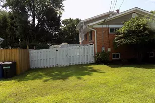 919 Playford Ln, Silver Spring, MD 20901 - Photo 3