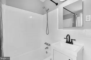 2200 Windham Ln, Silver Spring, MD 20902 - Photo 23