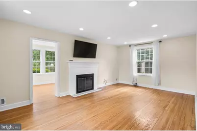 2200 Windham Lane, Silver Spring, MD 20902 - Photo 5