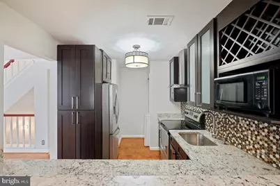 5716 Chapman Mill Drive #200, Rockville, MD 20852 - Photo 5