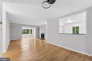 946 Windbrooke Dr, Gaithersburg, MD 20879 - Photo 35