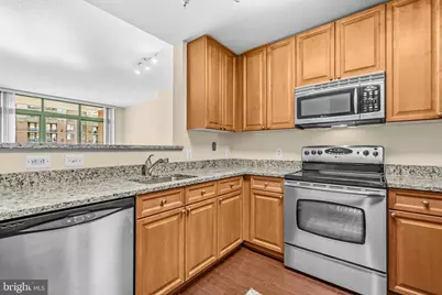 11700 Old Georgetown Road #1007, North Bethesda, MD 20852 - Photo 5