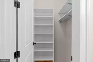 5104 Fairglen Ln, Chevy Chase, MD 20815 - Photo 23