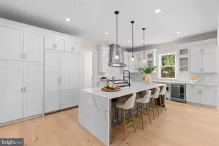 5104 Fairglen Ln, Chevy Chase, MD 20815 - Photo 19