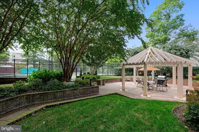 7500 Woodmont Avenue #S712, Bethesda, MD 20814 - Photo 5