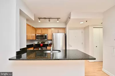 7500 Woodmont Avenue #S712, Bethesda, MD 20814 - Photo 9