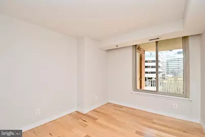 7500 Woodmont Avenue #S712, Bethesda, MD 20814 - Photo 29