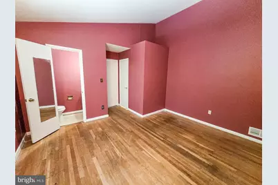 305 Hillsboro Drive, Silver Spring, MD 20902 - Photo 11