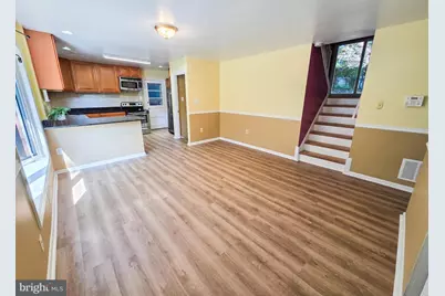 305 Hillsboro Drive, Silver Spring, MD 20902 - Photo 3