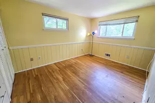 305 Hillsboro Dr, Silver Spring, MD 20902 - Photo 21