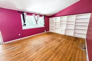 305 Hillsboro Dr, Silver Spring, MD 20902 - Photo 9