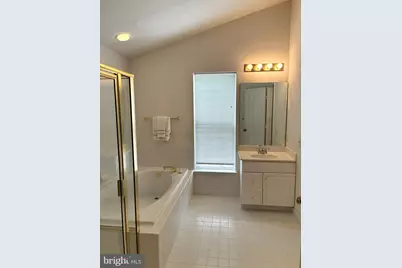 12923 Creamery Hill Drive, Germantown, MD 20874 - Photo 25