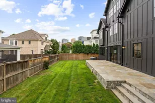 5015 Elm St, Bethesda, MD 20814 - Photo 77