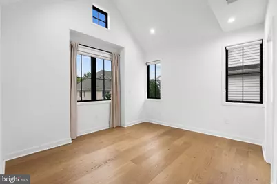5015 Elm Street, Bethesda, MD 20814 - Photo 57