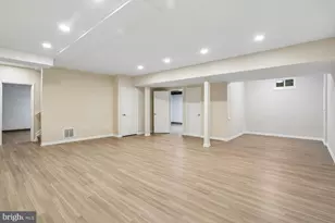 5705 Sugarbush Ln, Rockville, MD 20852 - Photo 61