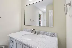 5705 Sugarbush Ln, Rockville, MD 20852 - Photo 59