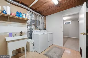 13 Warrior Brook Ct, Germantown, MD 20874 - Photo 37