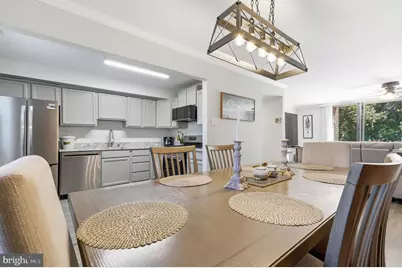 794 Quince Orchard Boulevard #T-1, Gaithersburg, MD 20878 - Photo 9