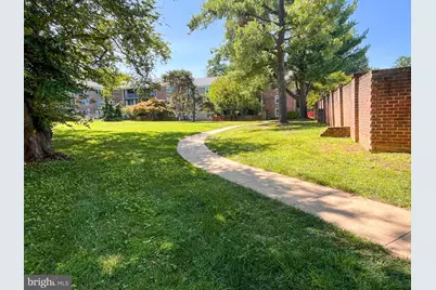 794 Quince Orchard Boulevard #T-1, Gaithersburg, MD 20878 - Photo 29