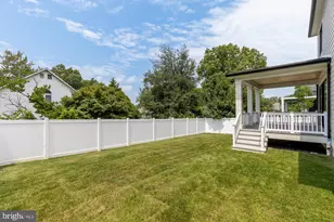 9512 Forest Rd, Bethesda, MD 20814 - Photo 37