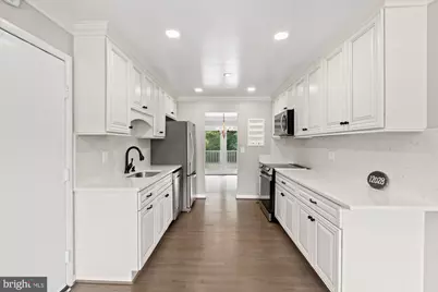12028 Apple Knoll Court, North Potomac, MD 20878 - Photo 13