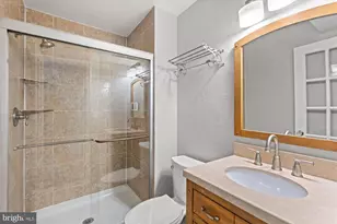 12028 Apple Knoll Ct, North Potomac, MD 20878 - Photo 19
