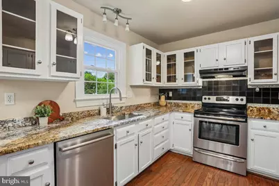 9806 Campbell Drive, Kensington, MD 20895 - Photo 5