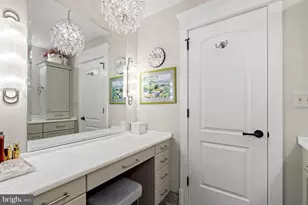 8101 Connecticut Ave, Chevy Chase, MD 20815 - Photo 17