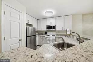 18805 Sparkling Water Dr, Germantown, MD 20874 - Photo 23