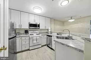 18805 Sparkling Water Dr, Germantown, MD 20874 - Photo 19